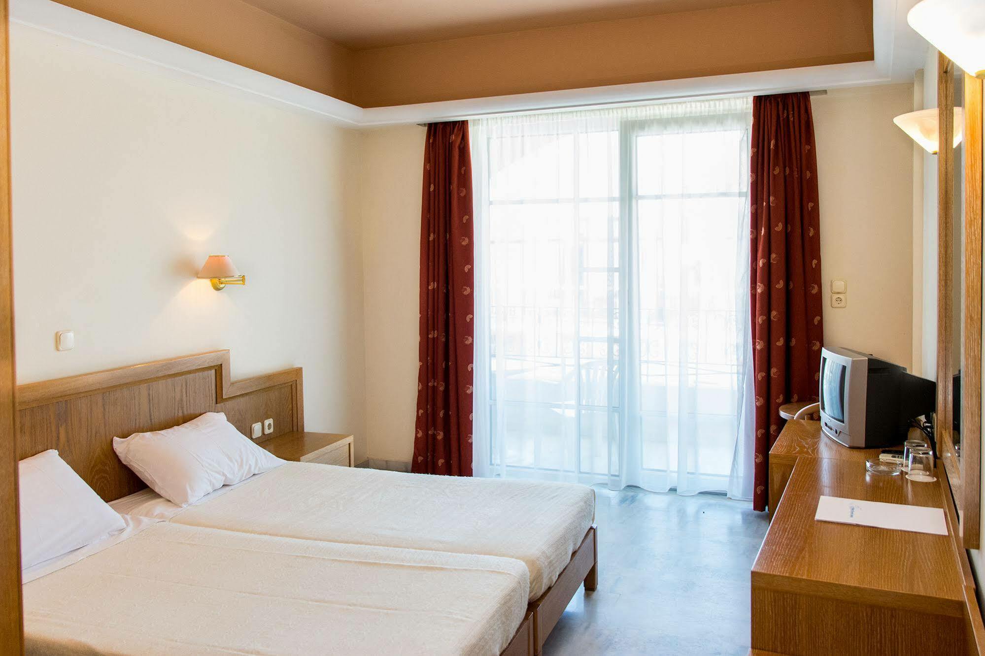 Anita Beach Hotel- Adults Only Rethymno  Luaran gambar